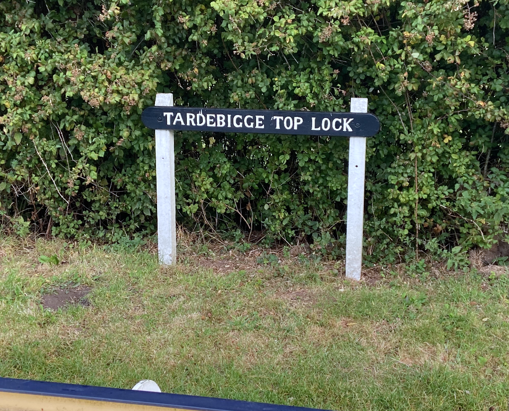 Tardebigge Top Lock Sign